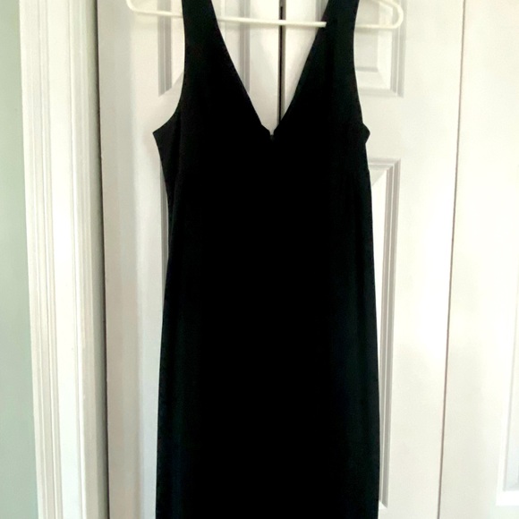 Black Dress - Picture 1 of 4